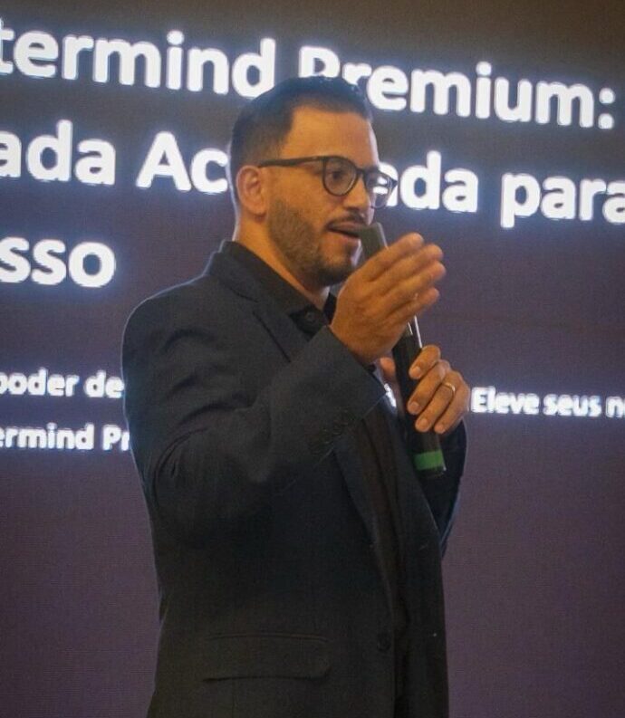 Thiago Netto palestrando